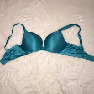 Victoria’s Secret Plunge Bra